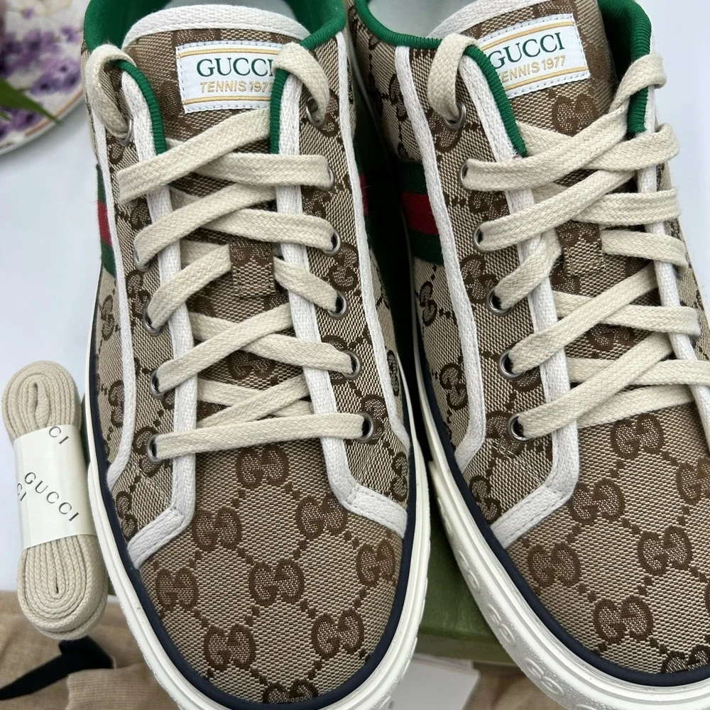 Men's Gucci tennis 1977 low top sneakers size 11 fits 11.5 US made in Italy
